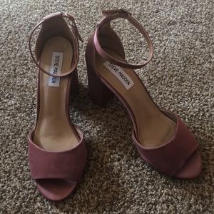 Steve Madden Mirna Satin Heel size 7.5